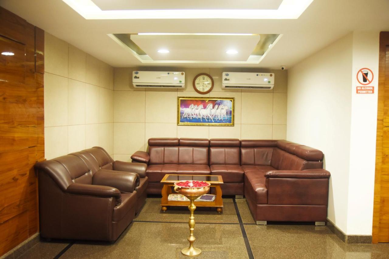 Hotel Om International Gokarna  Extérieur photo
