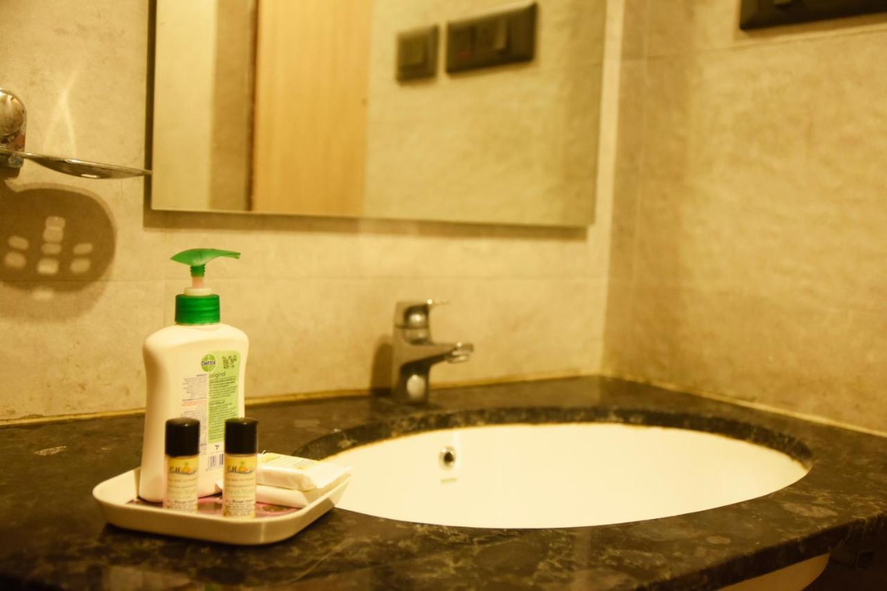 Hotel Om International Gokarna  Extérieur photo