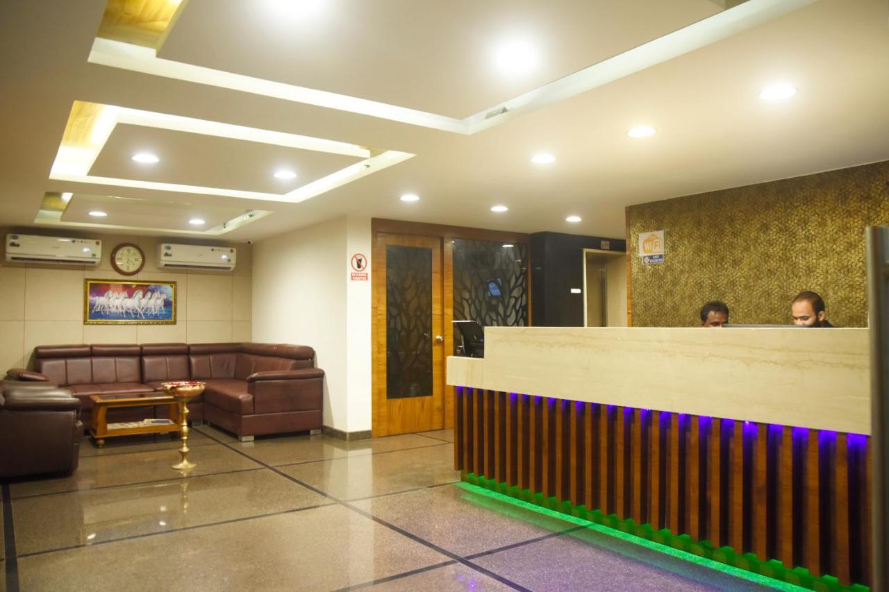 Hotel Om International Gokarna  Extérieur photo
