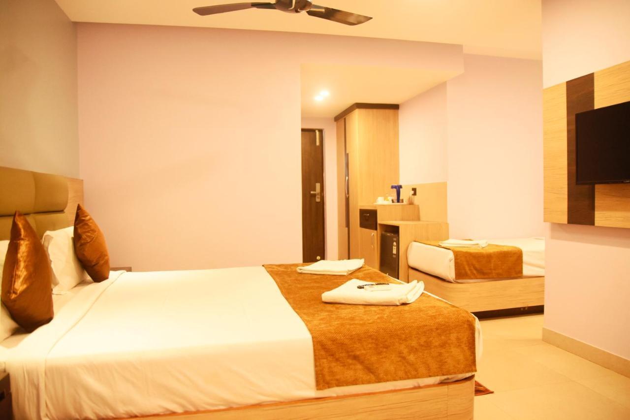 Hotel Om International Gokarna  Extérieur photo